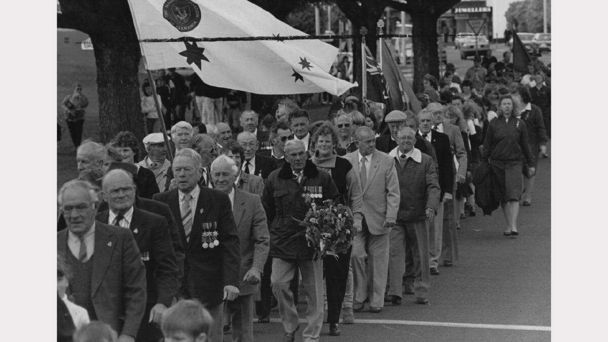 Anzac Day flashback gallery | Members of the Ex-navalman's Association march toward the Devonport Cenotaph. 1991.