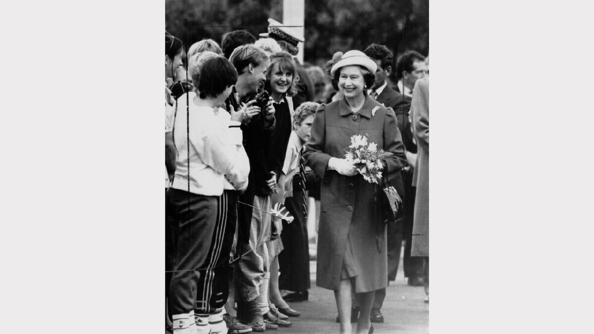 Queen Elizabeth and Prince Philip's 1988 royal visit | Students catch a glimpse of the Queen at the TSIT.