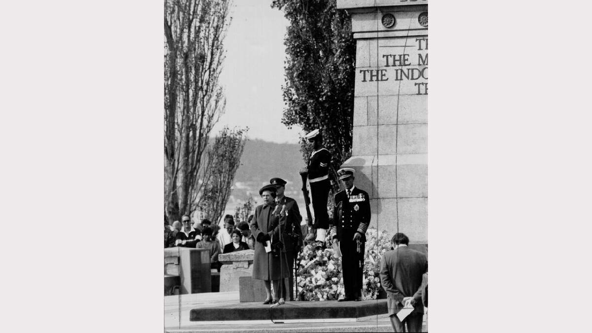 Queen Elizabeth and Prince Philip's 1988 royal visit | The Queen and the Duke of Edinburgh during the rendition of the Last Post at the Hobart Cenotaph.