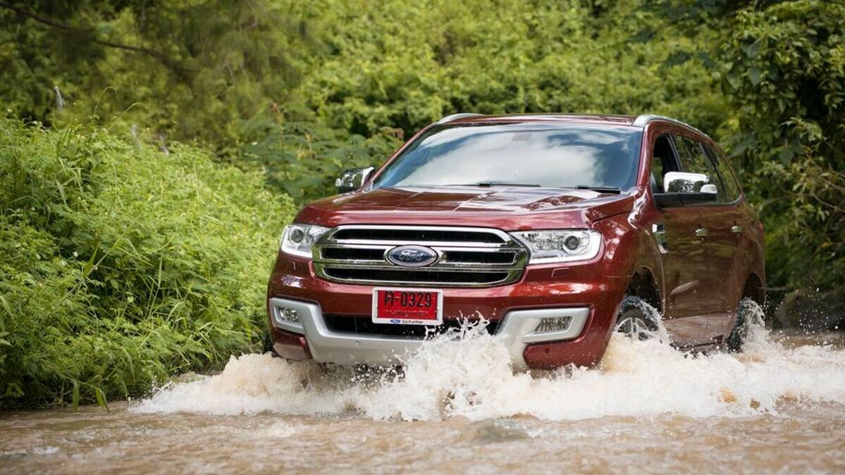 2015 Ford Everest first drive video review