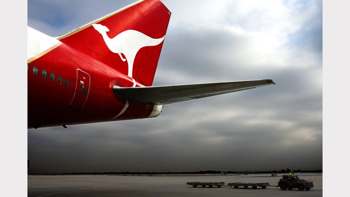 Qantas picks Hobart as call centre base