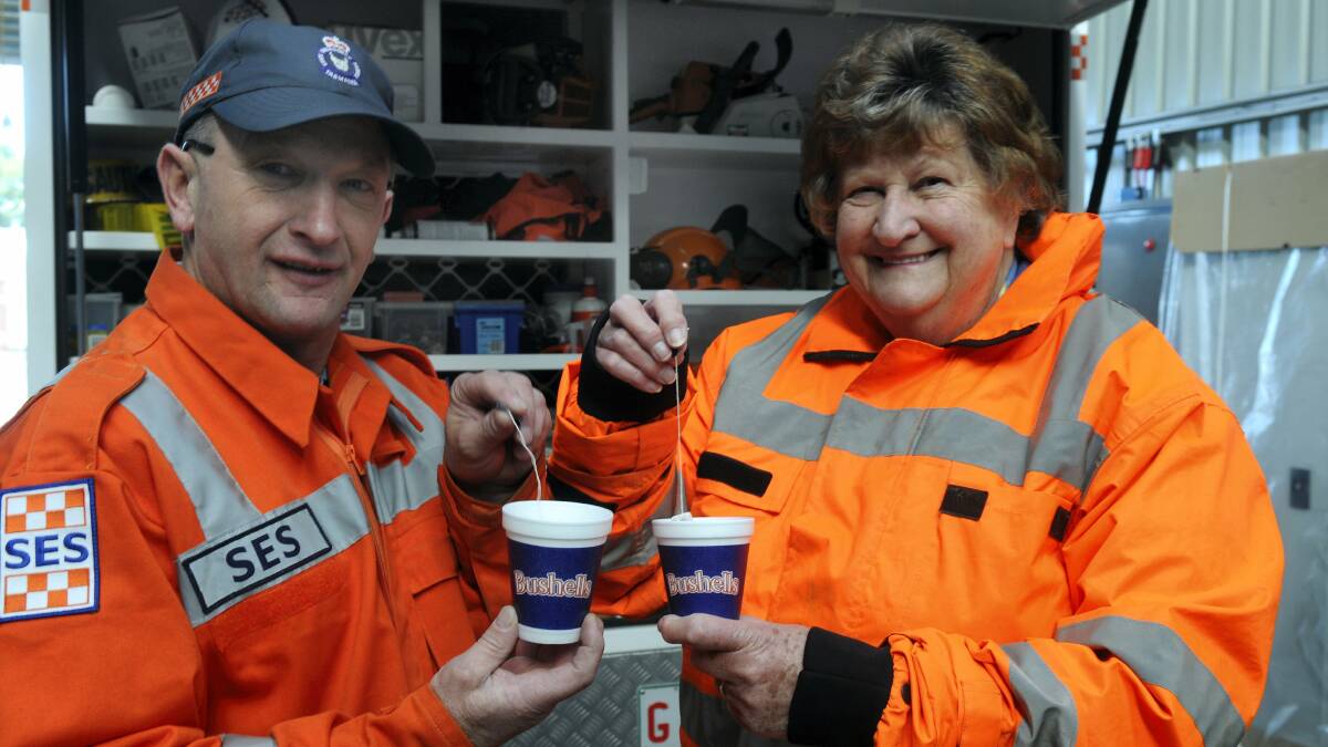 Launceston SES volunteers Mike Heazlewood and Jenni Tol  getting ready for the weekend's Driver Reviver stops. Picture: PAUL SCAMBLER