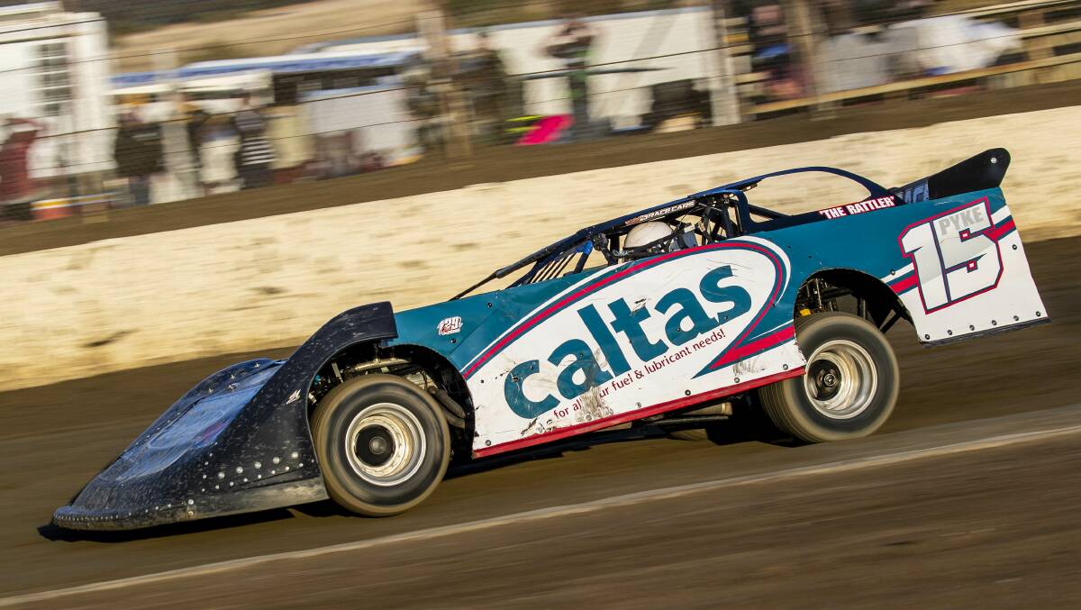 Better late: Tim Pike wins the Tasmanian late model state title in Hobart. Picture: Angryman Photography.
