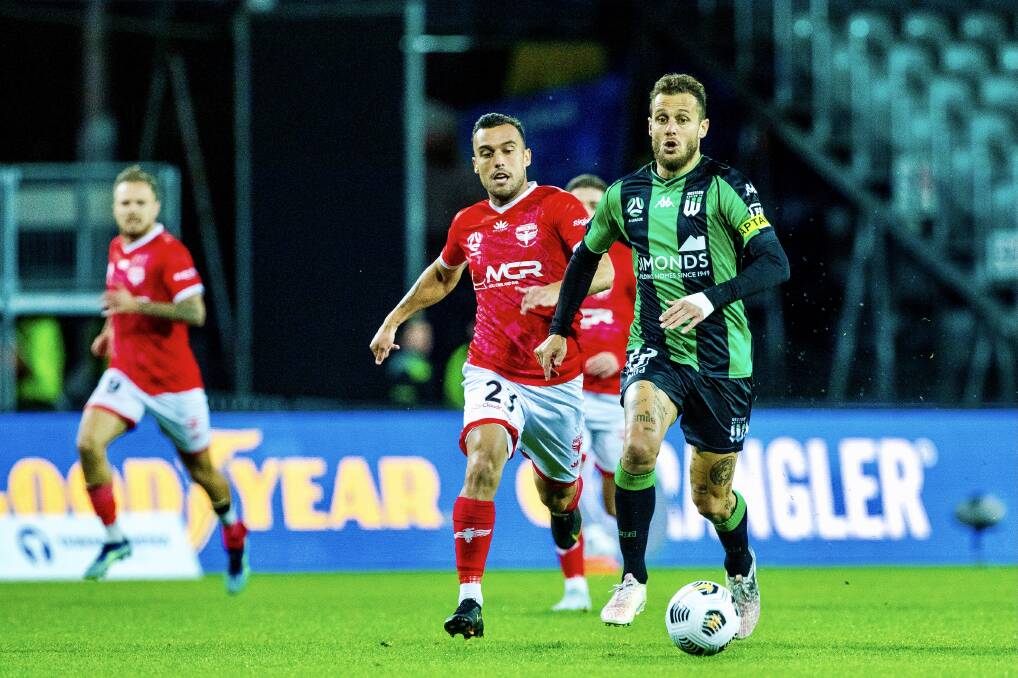 Sparkling performance: Western United captain Alessandro Diamanti on the advance against Wellington. Pictures: Solstice Digital
