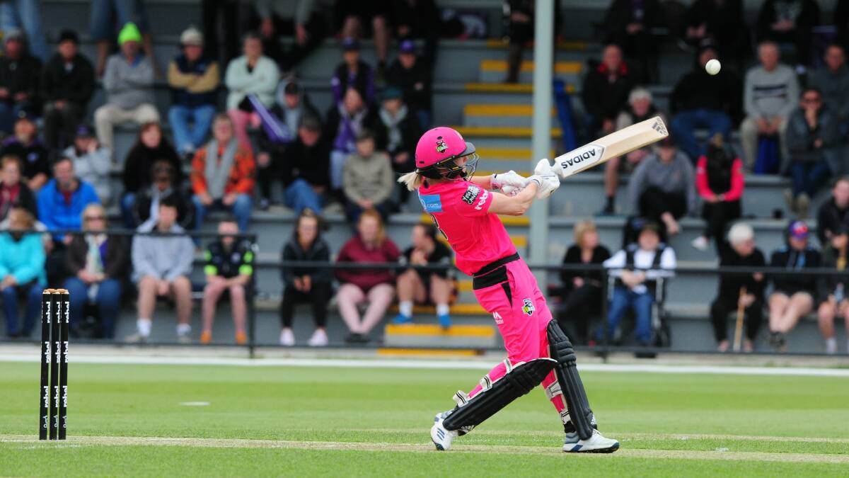 If it's good enough for Ponting: Ellyse Perry makes herself at home at Invermay Park when the Sydney Sixers took on Hobart Hurricanes in 2019. Picture: Paul Scambler