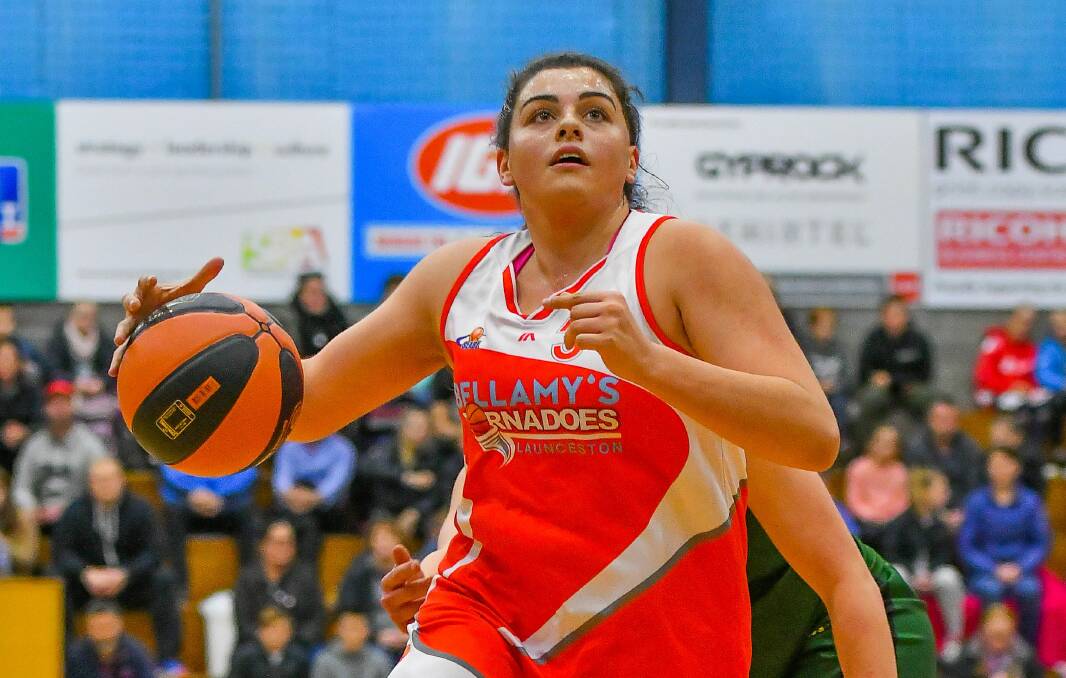 Eagle eye: Ellie Collins was on fire early against Diamond Valley Eagles. Picture: Scott Gelston