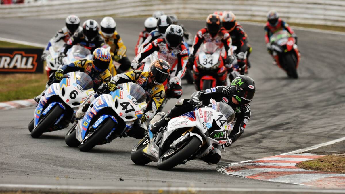 TRACK RECORD: Glenn Allerton leads the field through turn one when the Superbikes visited Symmons Plains in 2013. Picture: Scott Gelston