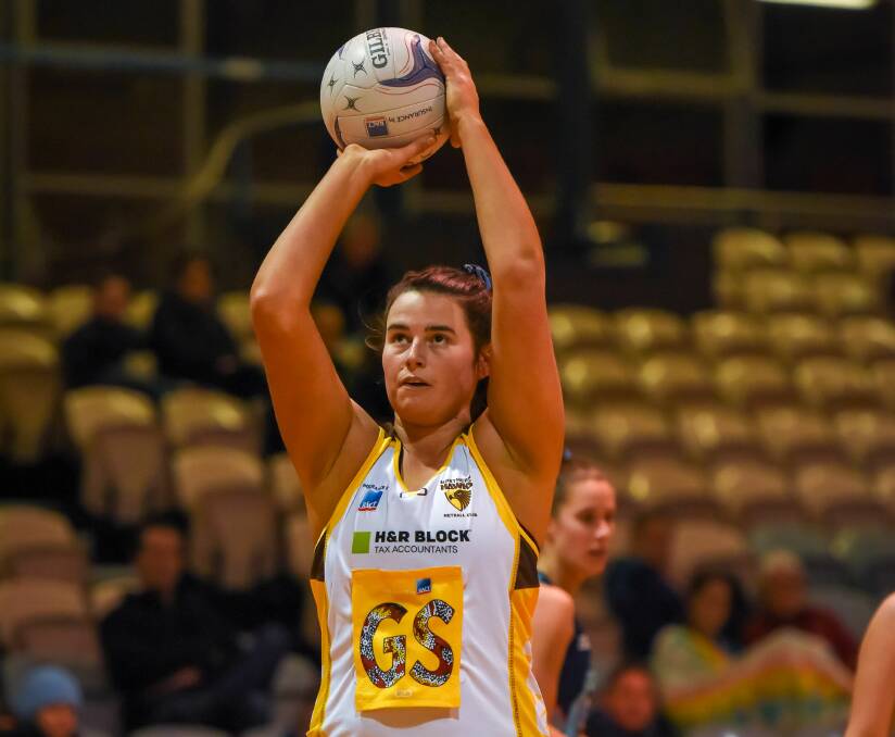 Eyes on the prize: Northern Hawks goal shooter Ashlea Mawer in familiar pose. Picture: Simon Sturzaker
