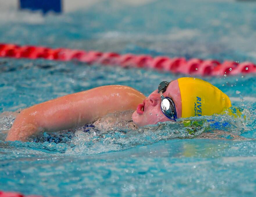Riverside Aquatic's Hannah Carr in the girls' 13-14 50-metre freestyle.