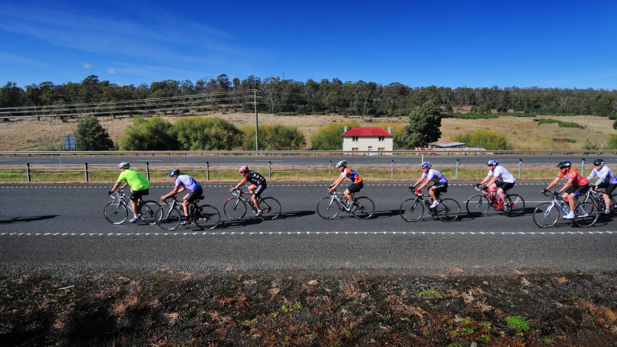 Cyclists on Midland Highway 'half-baked idea'