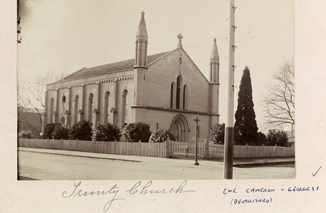 The original Holy Trinity Church. Date unknown.
