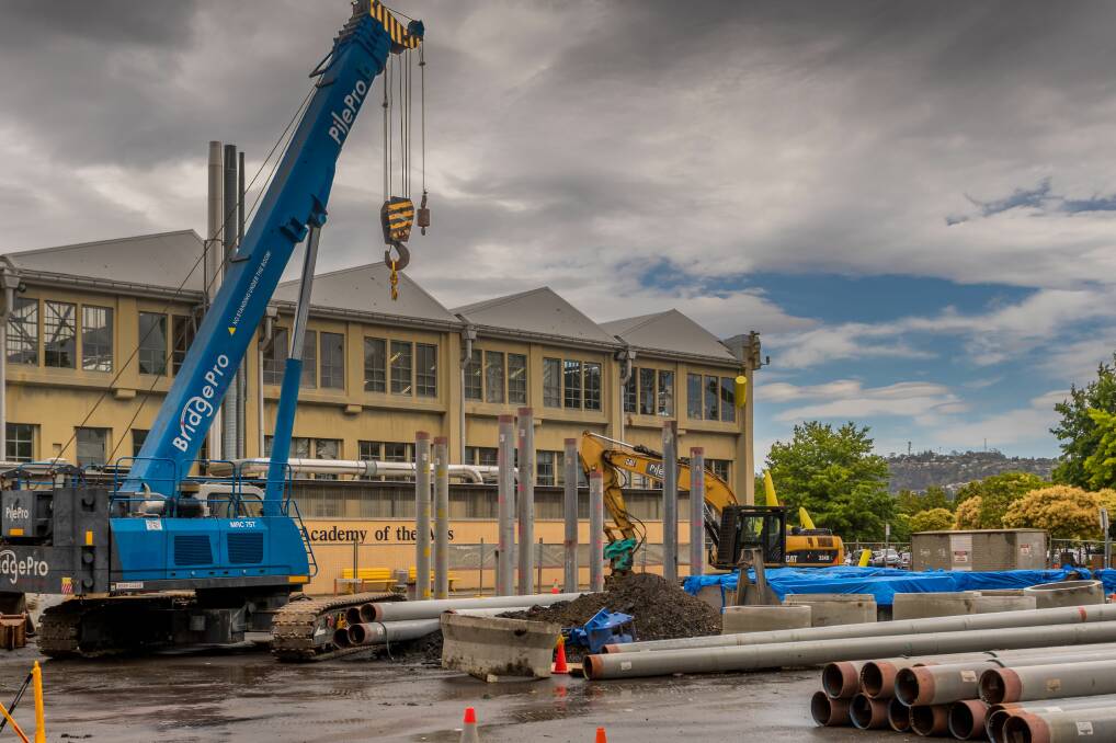 Work has started driving piles into the ground for the first building in UTAS' ambitious Inveresk campus.