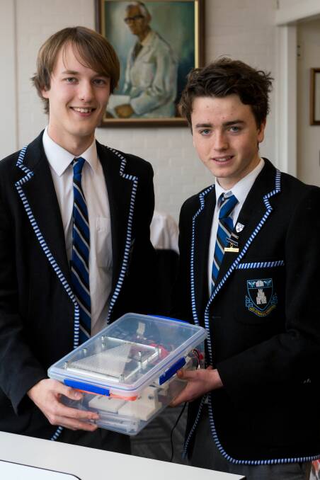 Sam Hillcoat and Harry Swan collaborated on the titration station project.