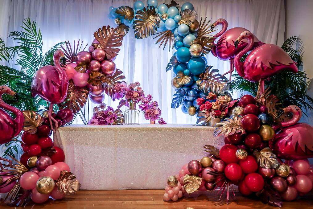 The tropical baby shower balloon display Sharron Parry created for Event Avenue.