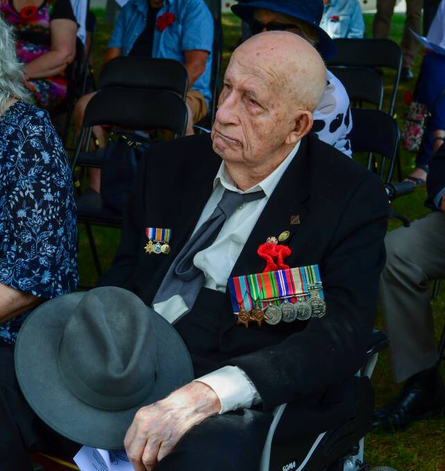 95-year-old WWII veteran Loyd Jago attends Remembrance Day to remember his fallen mates. Picture: Neil Richardsn.