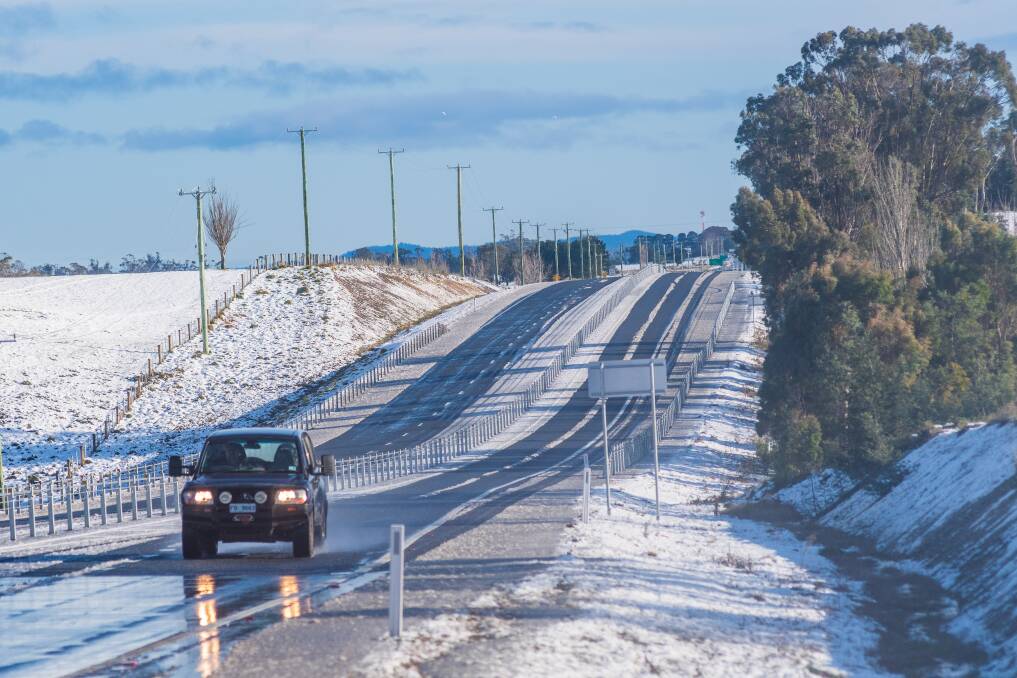 Snowfall over the Midland Highway last year. Picture: Phillip Biggs