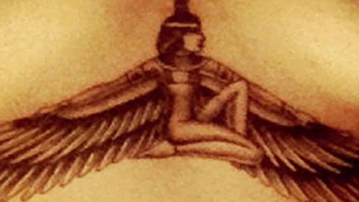 Rihanna's newest tattoo, an image of winged Egyptian goddess, Isis. <i>Source: Twitter</i>