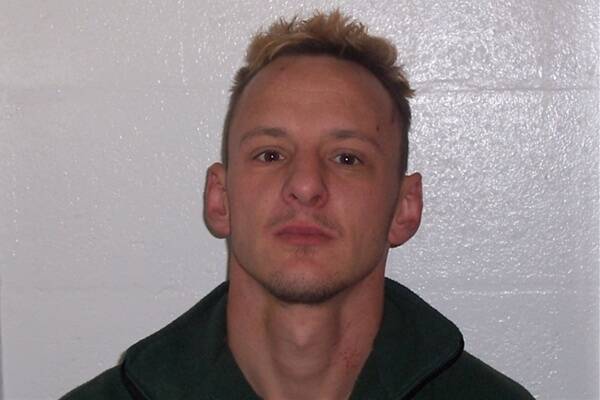 Police shooter escapes Risdon Prison