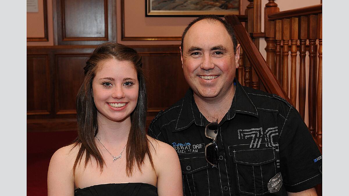 Junior Sports Awards 2012, Country Club: Amy and Greg Krushka of Newstead