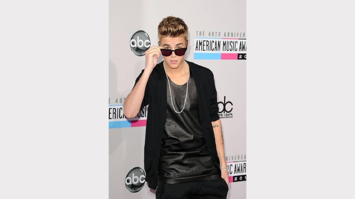 The 40th American Music Awards held at Nokia Theatre in Los Angeles.