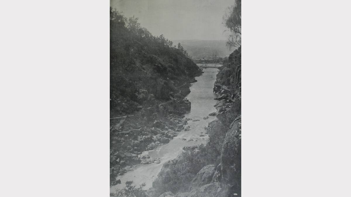 The South Esk, near Launceston The Weekly Courier, November 8, 1902.