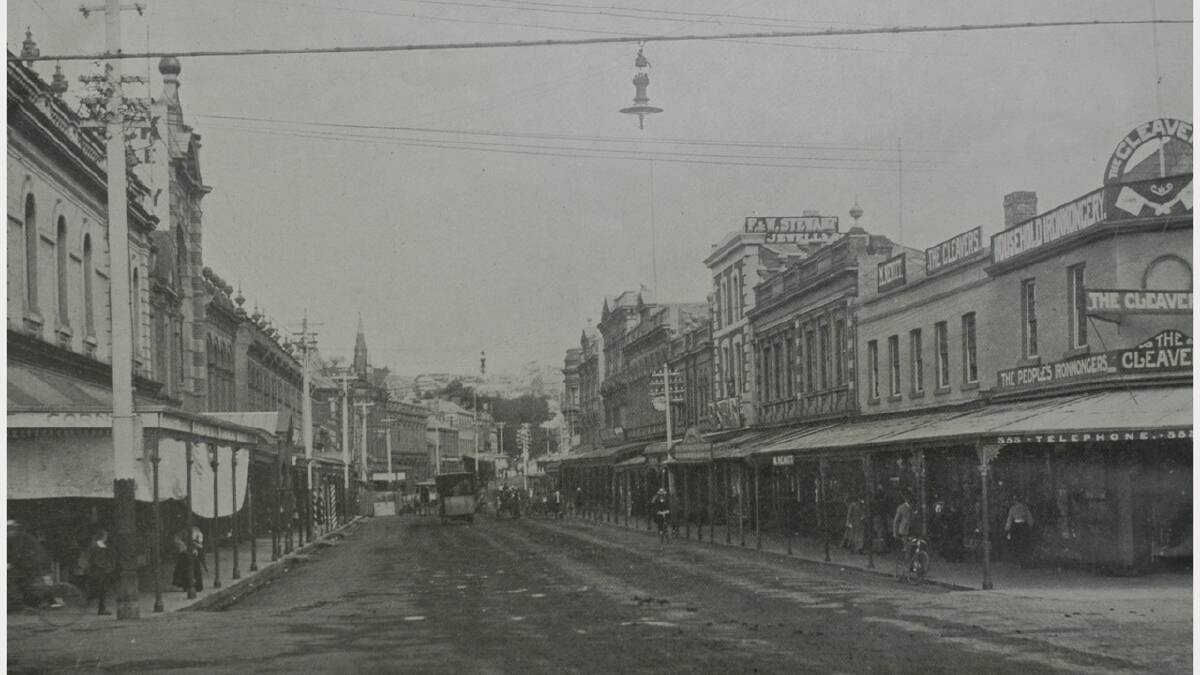 A view of Charles Street, at the intersection with Brisbane Street. The Weekly Courier, March 24, 1906.
