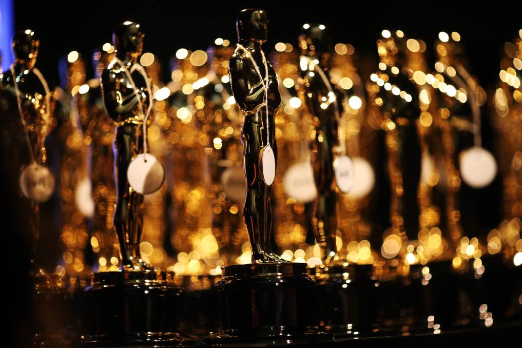 Scenes from backstage of the 2013 Academy Awards. Photo: Getty Images