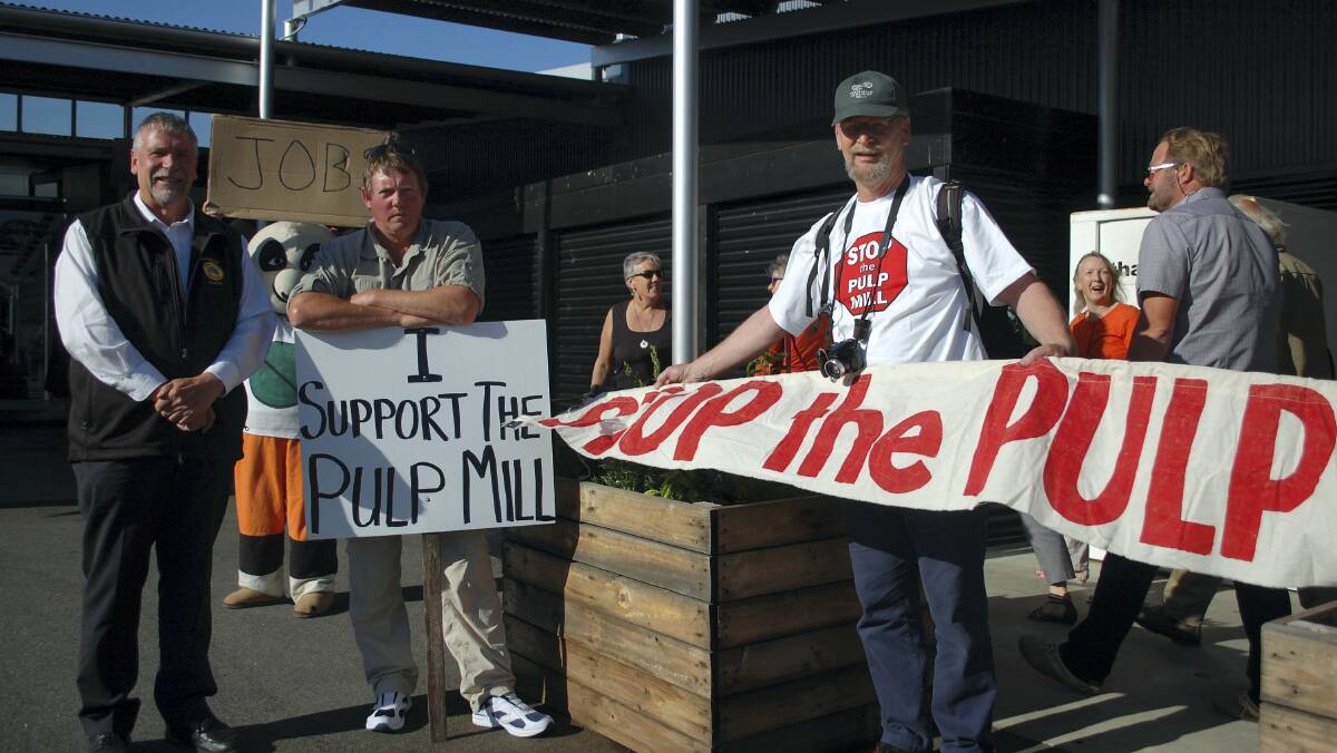 People from both sides of the pulp mill debate gathered at the Tailrace Centre yesterday.