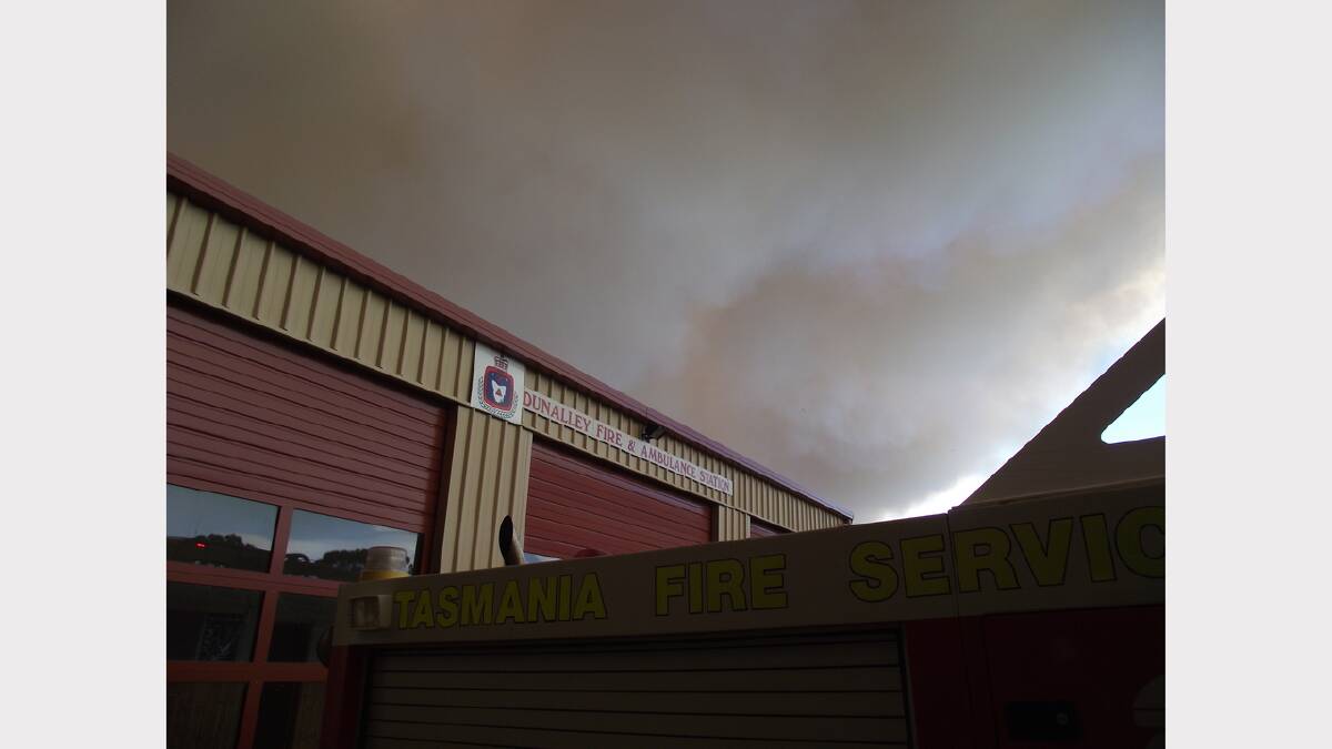 ''Dunalley Fire Station for taking 15-20 minutes before fire front''.